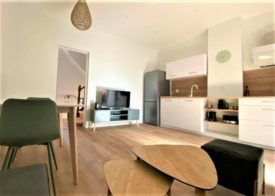 Appartamento Le Paisiblement Votre 2 Ch, Terrasse, Clim, Park Montauban Esterno foto
